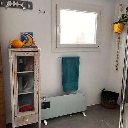 Blue House Nature And Calm דירה טריפה